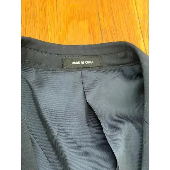 Calvin Klein 100% Wool Two-Piece Suit Set – Blazer 44L / Trousers 38L – Navy